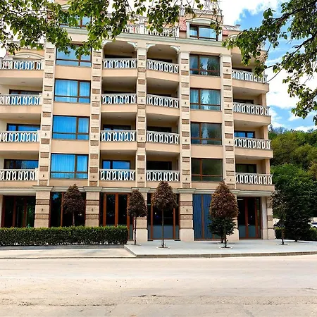 Appartement Brand New Right On The Beach Varna
